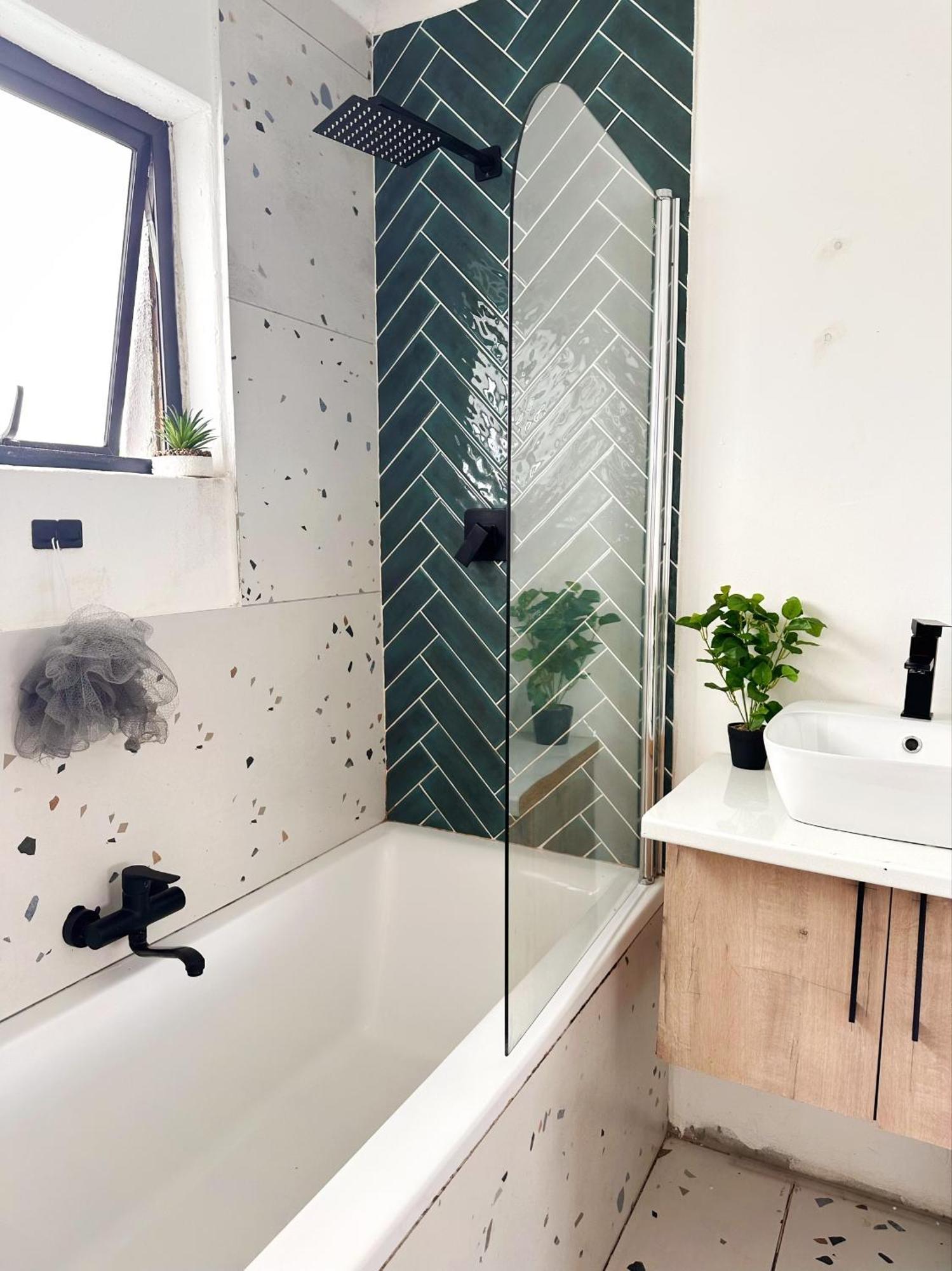 Urban Sleek Haven Dual *